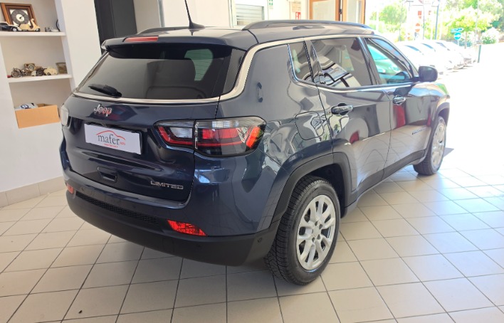 Jeep Compass 1.6 M-Jet 130cv Limited - immagine 1