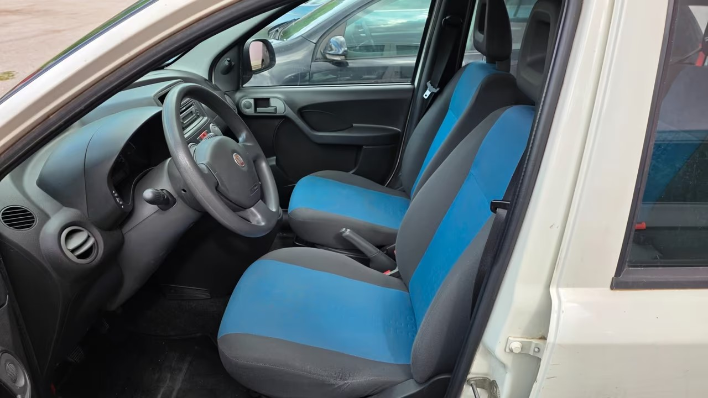Fiat Panda 1.2 Emotion - immagine 2