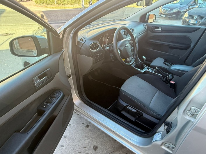 Ford Focus 1.6 tdci 2008 - immagine 7