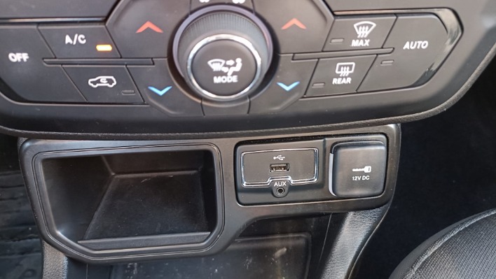 JEEP RENEGADE 1.0 LIMITED - immagine 14