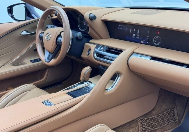 Lexus LC 500 - immagine 12