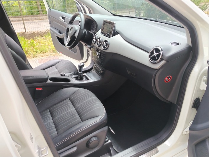 Mercedes classe b200 CNG PREMIUM - immagine 9