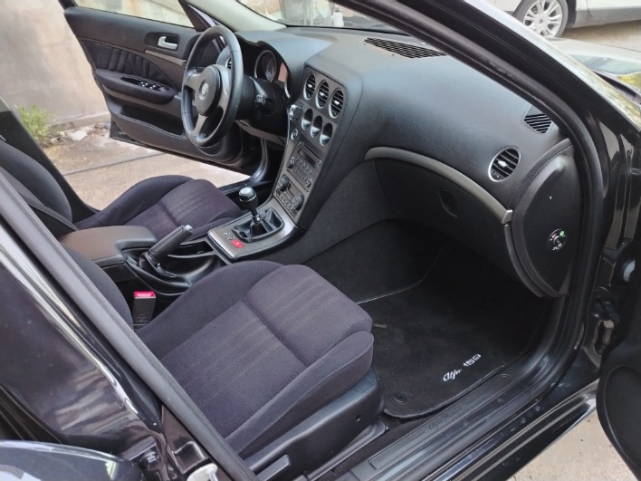 Alfa 159 JTDm 150 cv - immagine 7
