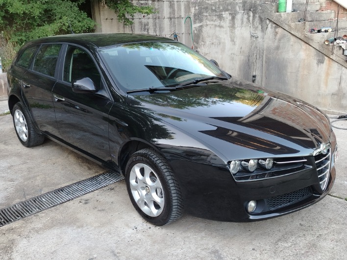 Alfa 159 JTDm 150 cv - immagine 2