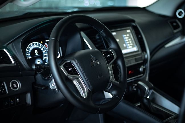 Mitsubishi Montero Sport GLS Rally edition - immagine 10