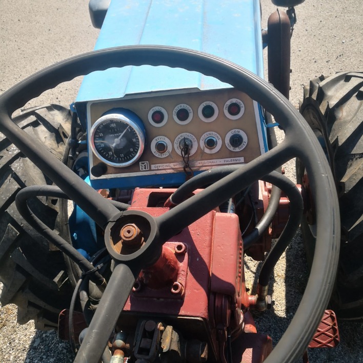 trattore 40cv - immagine 3