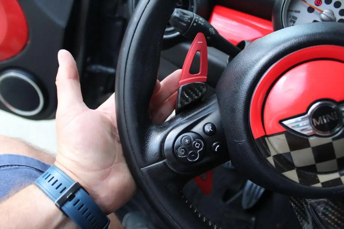 MINI Cooper S 1.6 16V - immagine 3