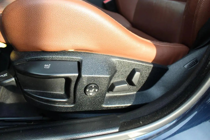 BMW 520 520d Futura - immagine 5