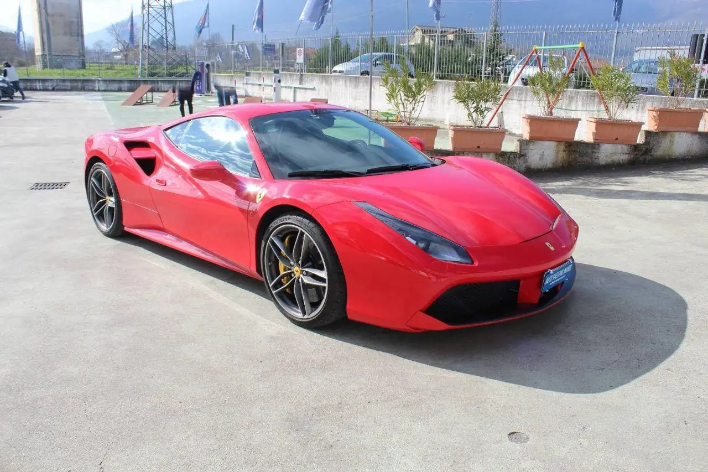 Ferrari 488 GTB - immagine 14