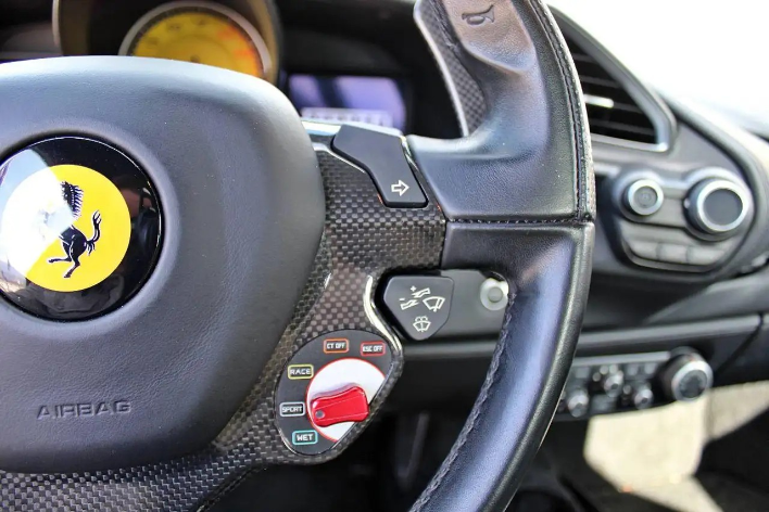 Ferrari 488 GTB - immagine 3