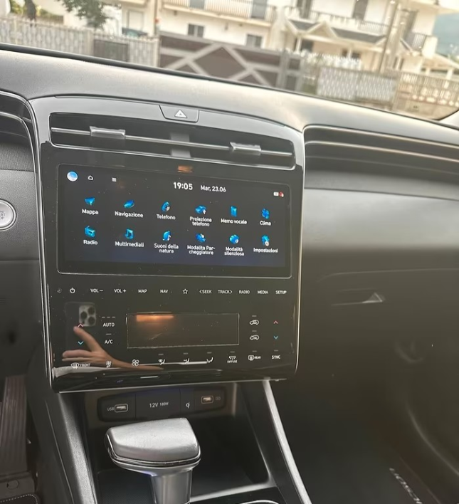 Hyundai Tucson 1.6 CRDI XLine - immagine 4