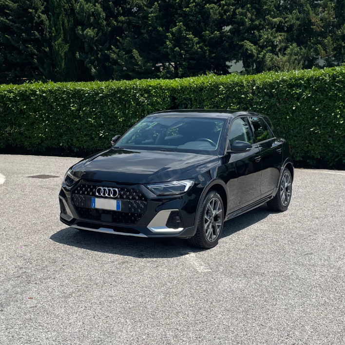 Audi A1 allstreet (30) 1.0 TFSI S tronic 81KW/110CV - immagine 2