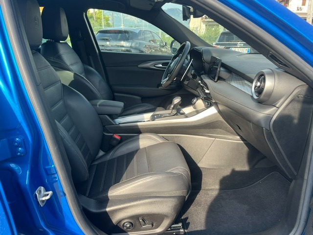 Alfa Tonale 1.3 280CV Plug in Hybrid AT6 Q4 Veloce - immagine 5