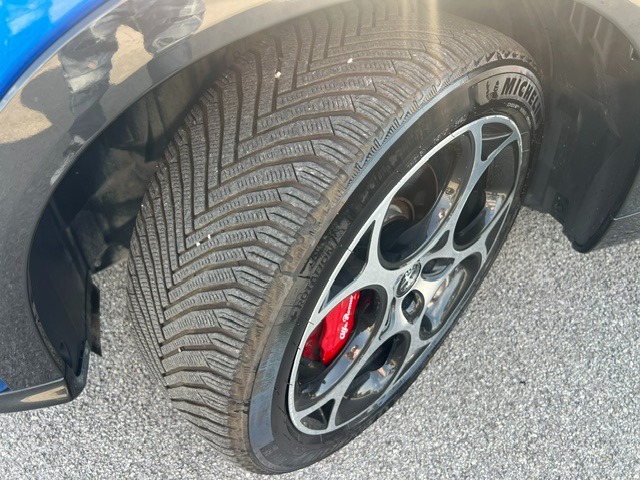 Alfa Tonale 1.3 280CV Plug in Hybrid AT6 Q4 Veloce - immagine 1