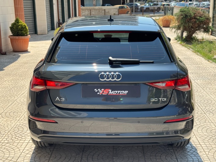 AUDI A3 SPORTBACK 30 2.0 TDI BUSINESS S-TRONIC - immagine 4