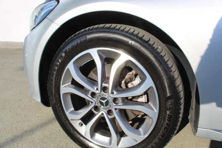 Mercedes-Benz C 220 d 4Matic Automatic Premium - immagine 12