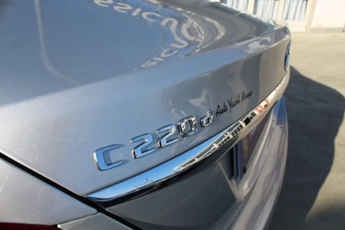 Mercedes-Benz C 220 d 4Matic Automatic Premium - immagine 8
