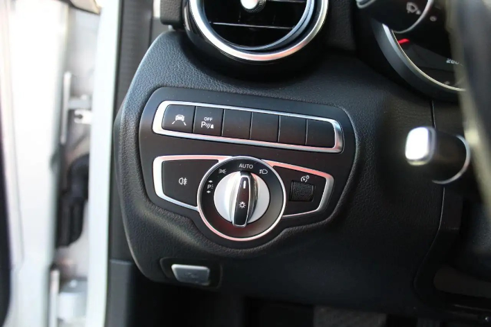Mercedes-Benz C 220 d 4Matic Automatic Premium - immagine 4