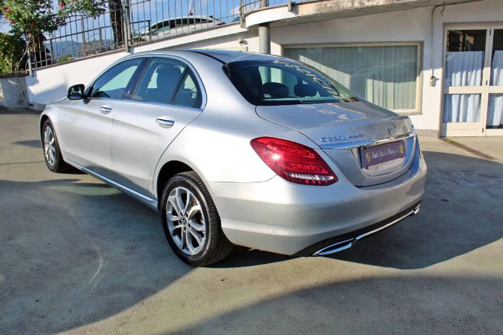 Mercedes-Benz C 220 d 4Matic Automatic Premium - immagine 11