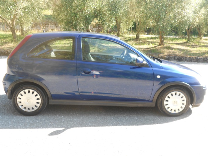 CORSA(3°serie)3porte,1.2ie(CLIMA-SERVOSTERZO)5posti,55kw,75cv - immagine 5