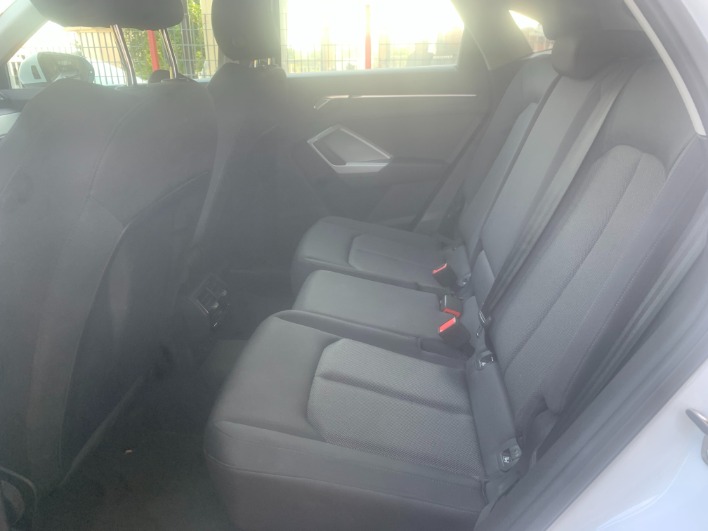 Audi Q3 Sprtback SLine 2.0 150 CV - immagine 15