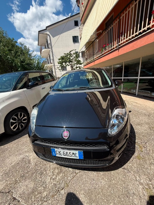 Fiat Punto 1.2 gpl 2017 - immagine 1