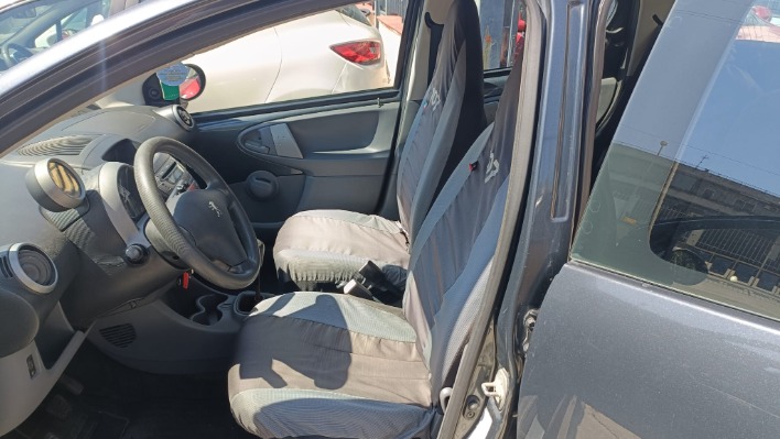 PEUGEOT 107 1.0 SWEET YEARS 5P - immagine 6