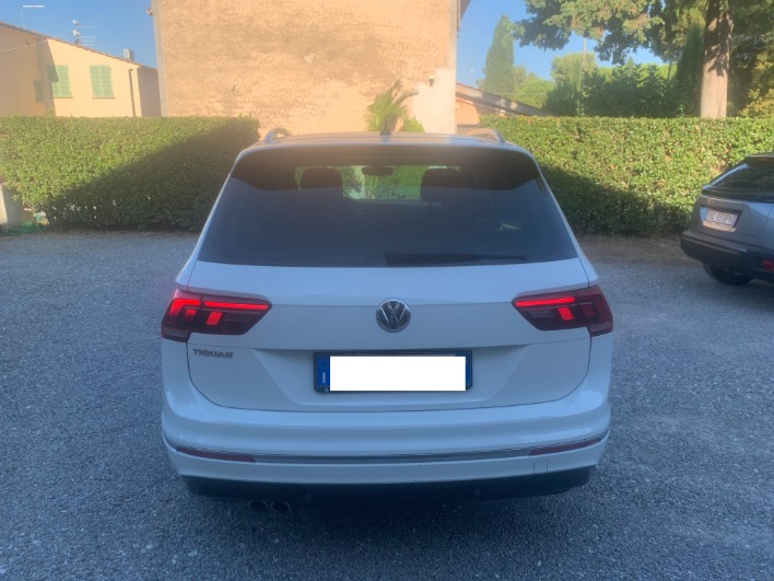 Volkswagen Tiguan RLine 1.6 tdi 115 CV - immagine 4