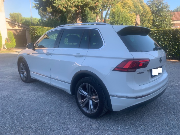Volkswagen Tiguan RLine 1.6 tdi 115 CV - immagine 6
