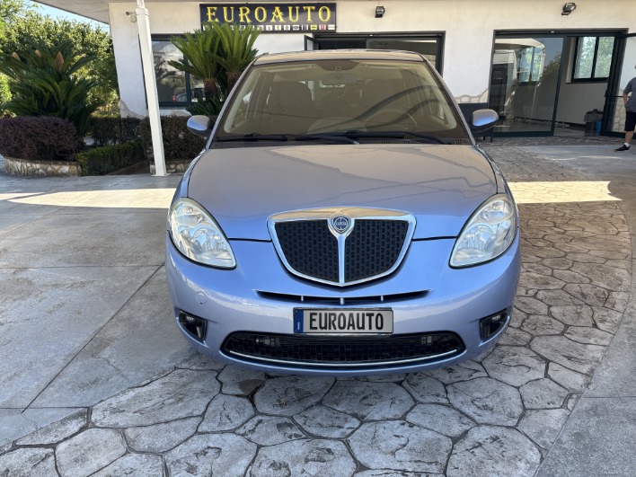 Lancia Ypsilon Modamilano - 22.000 KM -2008 - immagine 1