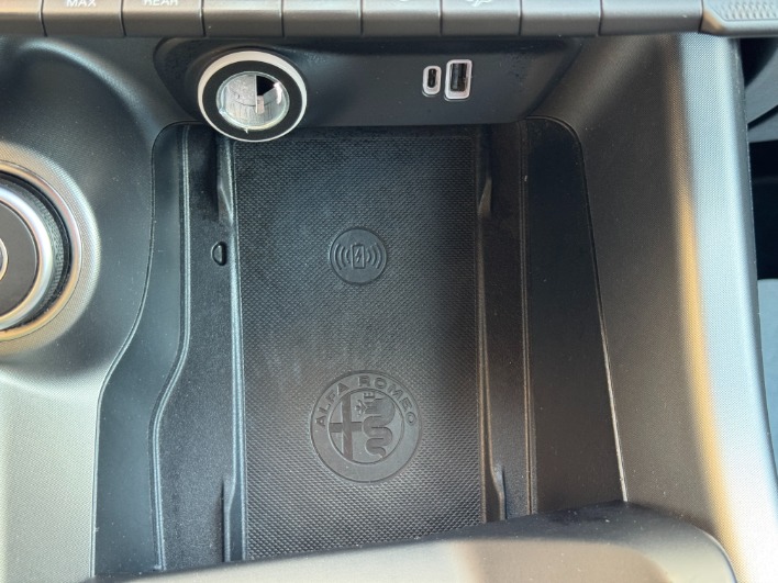 ALFA ROMEO TONALE 1.5 HYBRID 160 CV Ti TCT7 - immagine 14