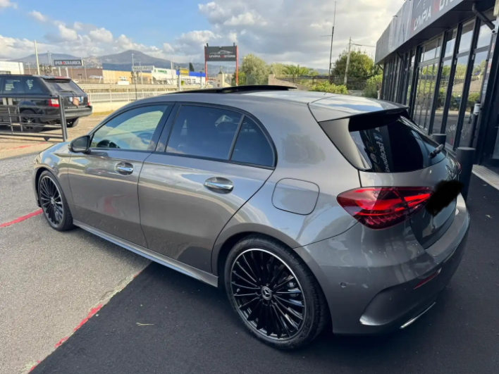 Mercedes-benz Classe A200d AMG line - immagine 2