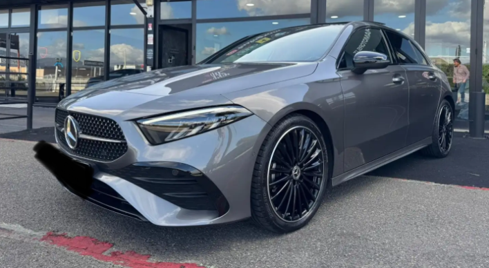 Mercedes-benz Classe A200d AMG line - immagine 5