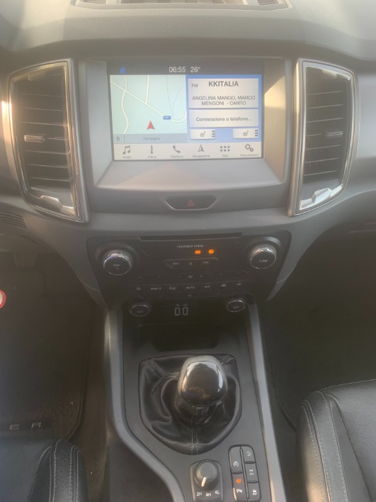 Ford Ranger 2.2 tdci double cab Limited 160cv - immagine 13