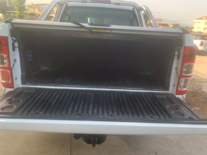 Ford Ranger 2.2 tdci double cab Limited 160cv - immagine 17