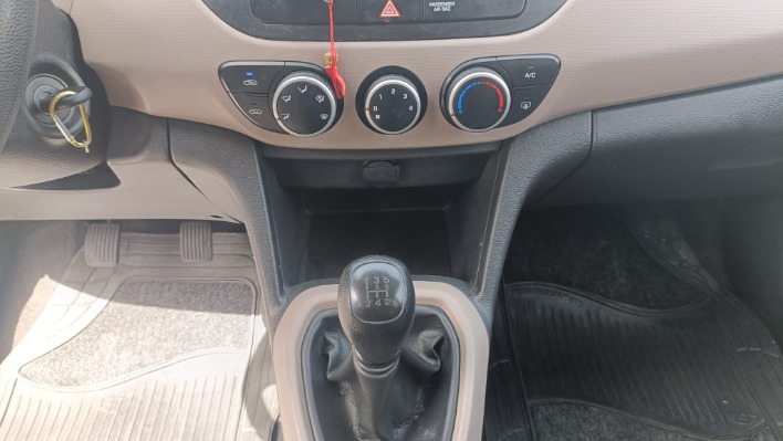 HYUNDAI I10 1.0 CLASSIC - immagine 10