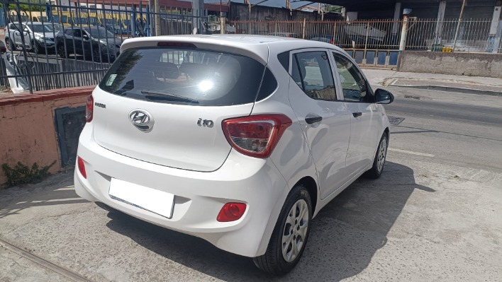 HYUNDAI I10 1.0 CLASSIC - immagine 3