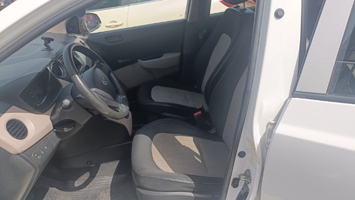 HYUNDAI I10 1.0 CLASSIC - immagine 7