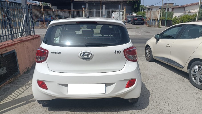 HYUNDAI I10 1.0 CLASSIC - immagine 4