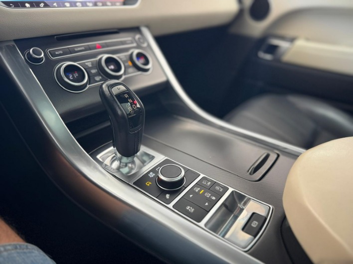 Range Rover Sport II 2014 3.0 tdV6 HSE Dynamic auto my17 - immagine 11