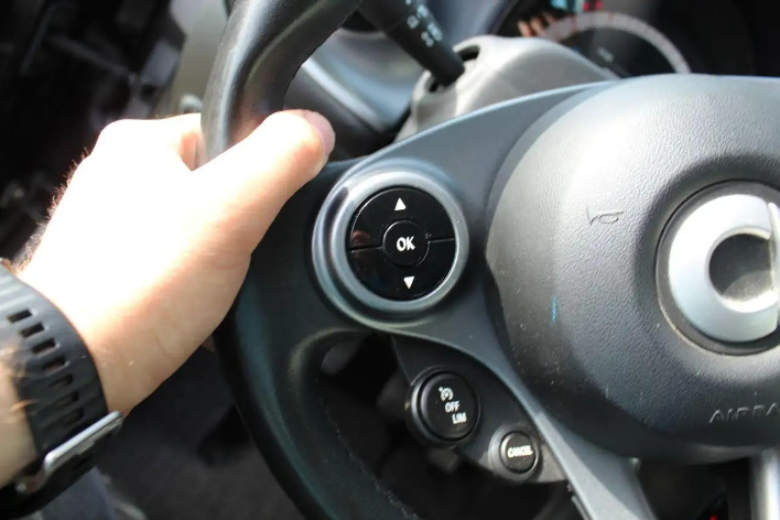 smart forFour 70 1.0 Passion - immagine 4