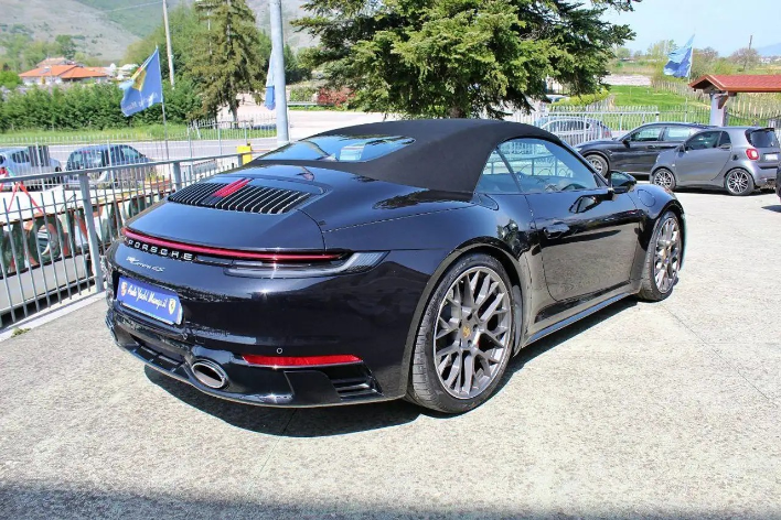 Porsche 992 911 Carrera Cabrio 3.0 4S PDK - immagine 10