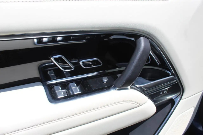 Land Rover Range Rover 3.0 I6 MHEV Vogue - immagine 6
