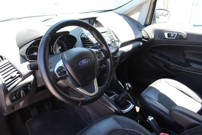 Ford EcoSport 1.0 EcoBoost 125 CV Titanium S - immagine 5