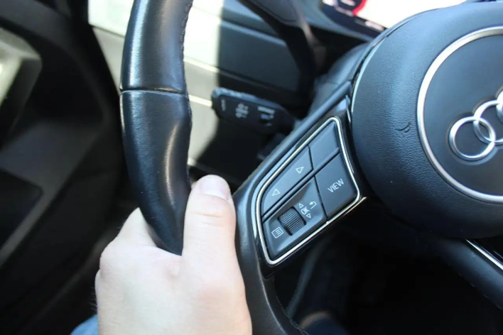 Audi A1 SPB 25 TFSI Business - immagine 2