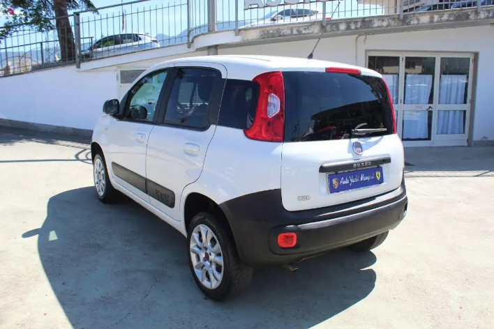 Fiat Panda 1.3 MJT S&S 4x4 VAN - immagine 10