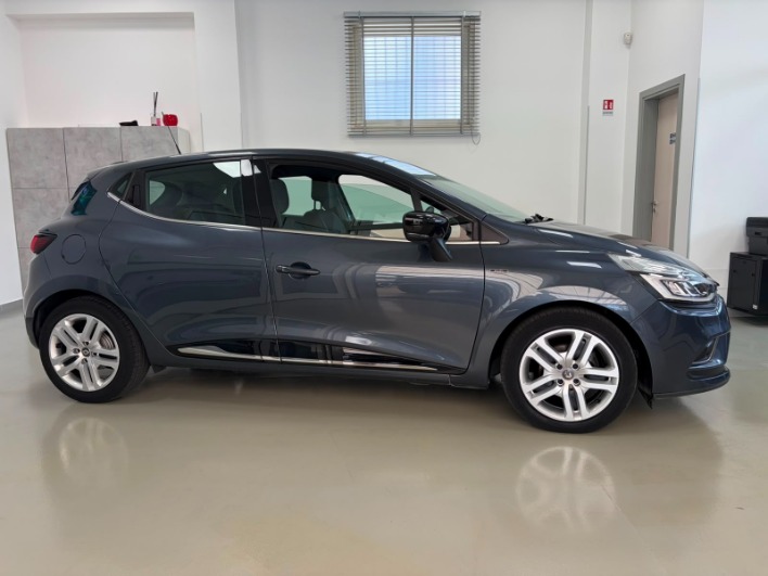 Renault Clio IV 2018 1.5 dci energy Duel 90cv my18 - immagine 6