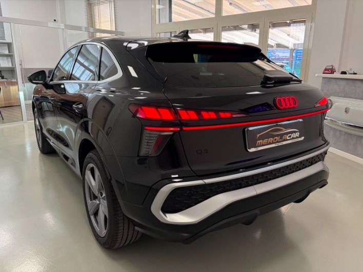 Audi Q3 II 2026 Sportback 2.0 tdi S line edition 150cv s-tronic - immagine 4
