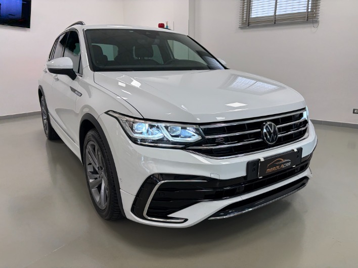 Volkswagen Tiguan II 2021 2.0 tdi R-Line 150cv dsg - immagine 4