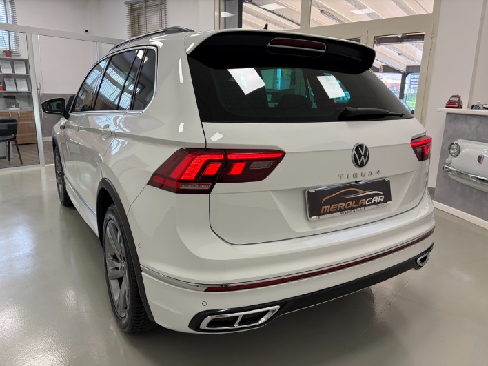 Volkswagen Tiguan II 2021 2.0 tdi R-Line 150cv dsg - immagine 7